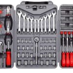 CARTMAN 205 Piece Ratchet Wrench Tool Set 1/4″ & 3/8″ & 1/2″ Drive with SAE/Metric Sockets Kit in Plastic Toolbox